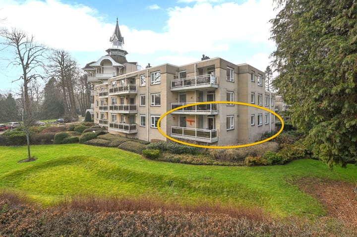 Julianalaan 4-0102 in Baarn