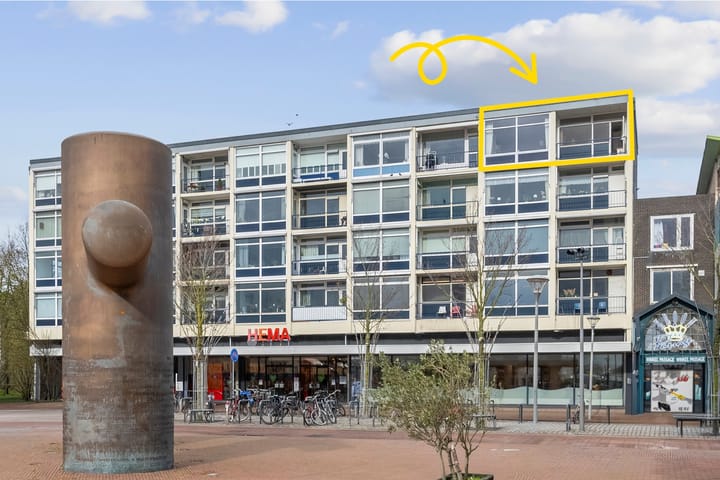 Julianaplein 91 in Den Helder foto