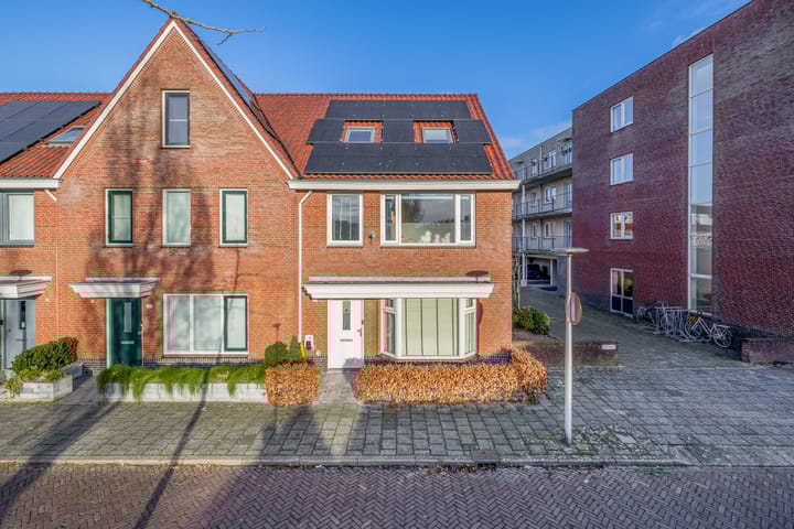 Julianastraat 144 in Lisse foto