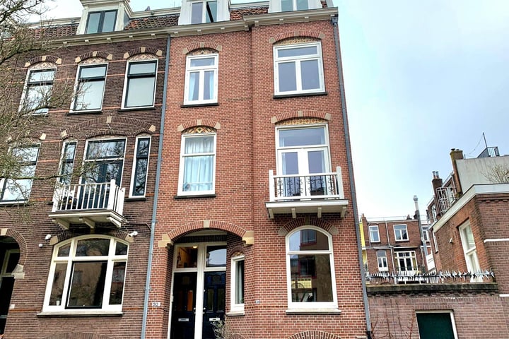 Justus van Effenstraat 50B in Utrecht foto