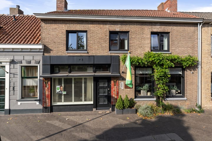 Kaaistraat 11 in Oudenbosch foto