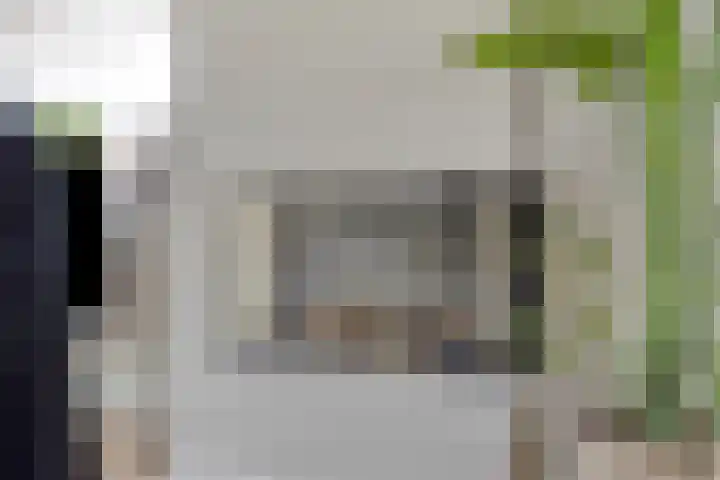 Kaar 8 Riel thumbnail 11