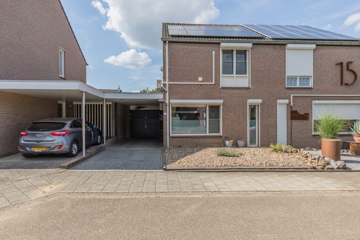 Kaarsenmakerstraat 13 in Munstergeleen foto