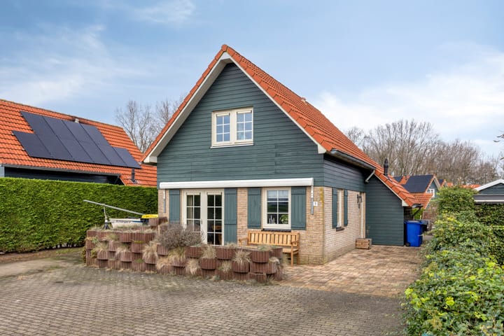 Kadeweg 9 in Middelharnis foto