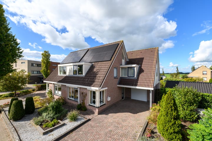 Kajút 3 in Joure foto