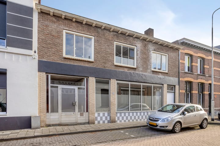 Kalsdonksestraat 8a in Roosendaal