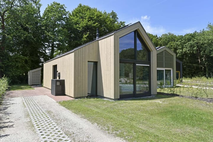 Kampbrugweg 3-24 in Beuningen foto