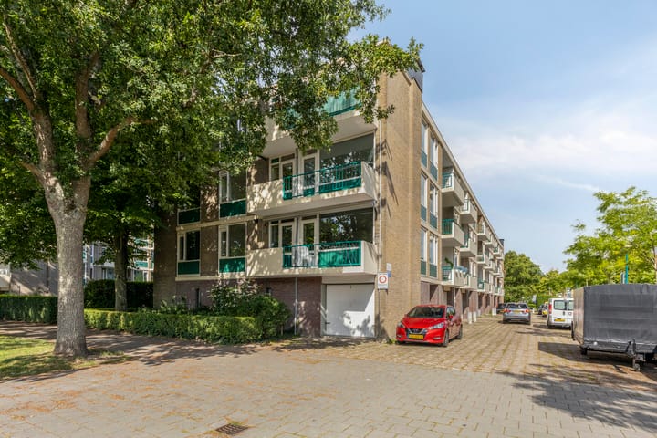 Kamperfoelielaan 3 in Oegstgeest foto