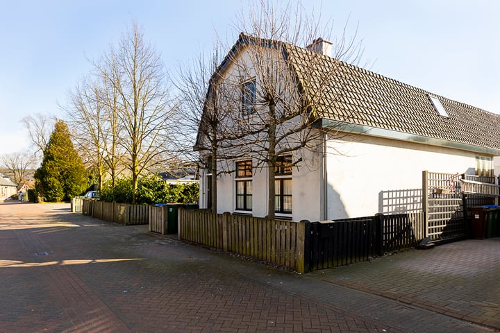 Kampstraat 7 in Ede foto