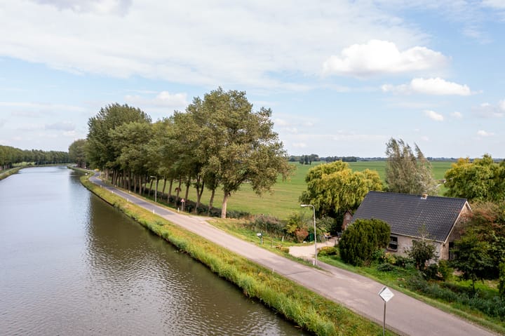 Kanaaldijk 8 in Leerbroek foto