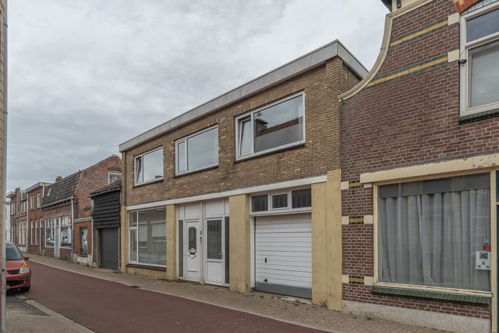 Kanaalstraat 11 in Hansweert foto