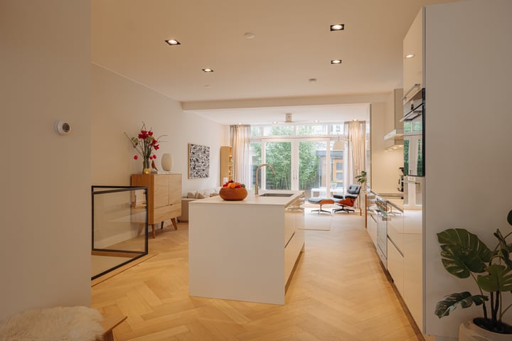 Kanaalstraat 35-H in Amsterdam foto