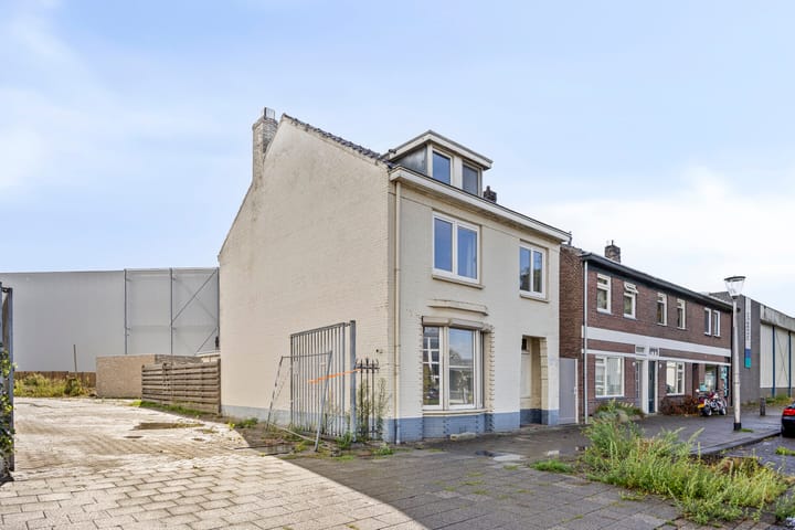 Kapitein Nemostraat 100a in Tilburg