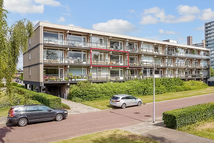 Kapittelweg 140 in Hilversum foto