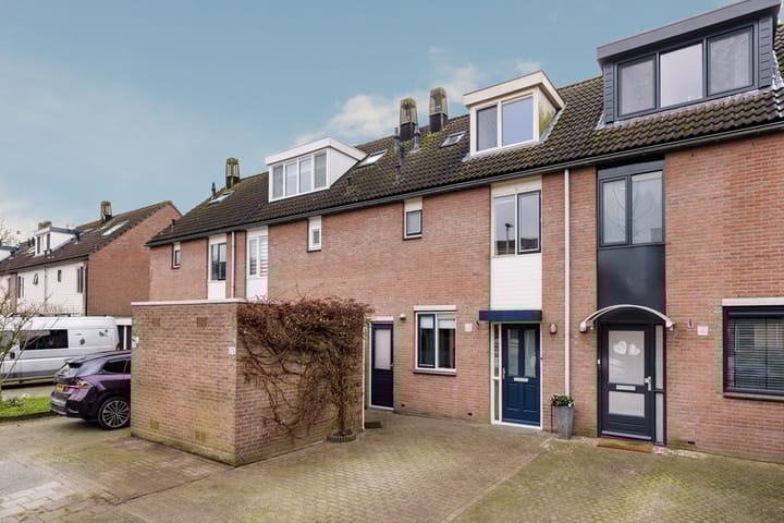 Kardinaal Alfrinklaan 25 in Driebergen-Rijsenburg