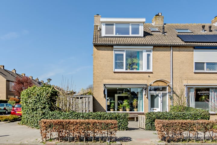 Karel Doormanlaan 14 in Bleiswijk foto