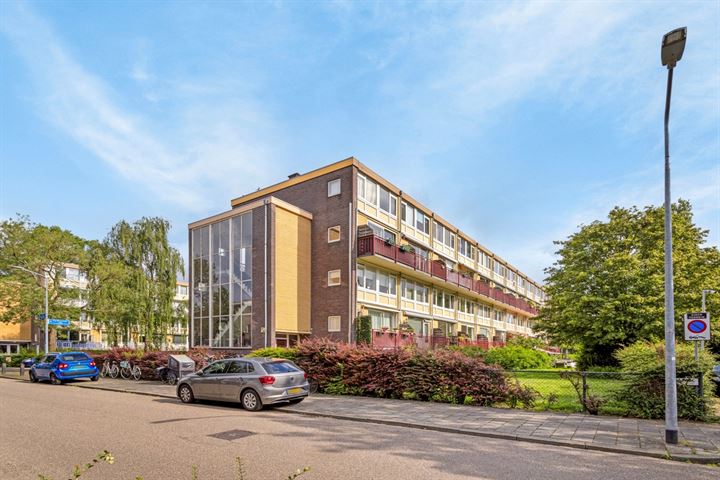 Karel Doormanlaan 256 in Hilversum foto