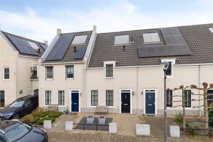 Karthuizerserf 7 in Helmond