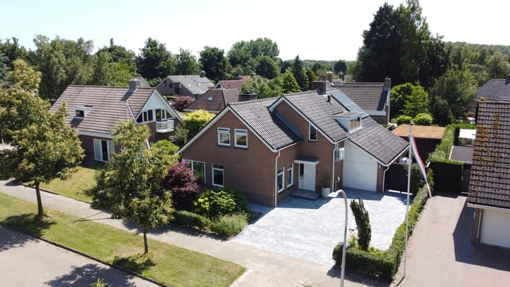 Kastanjelaan 13 in Kampen foto