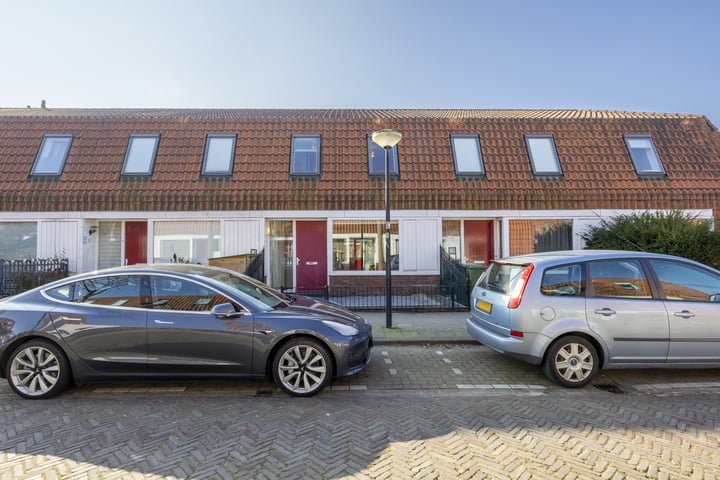 Kastanjelaan 6 in Zaandam foto