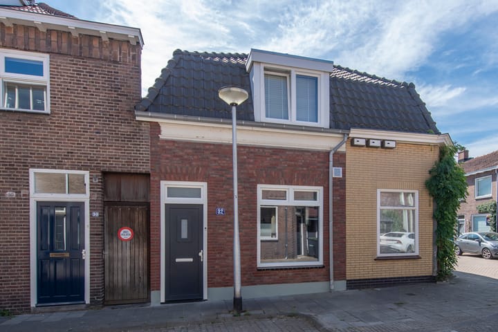 Kastanjestraat 32 in Tilburg foto