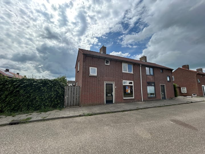 Kastanjestraat 8 in Ulft foto