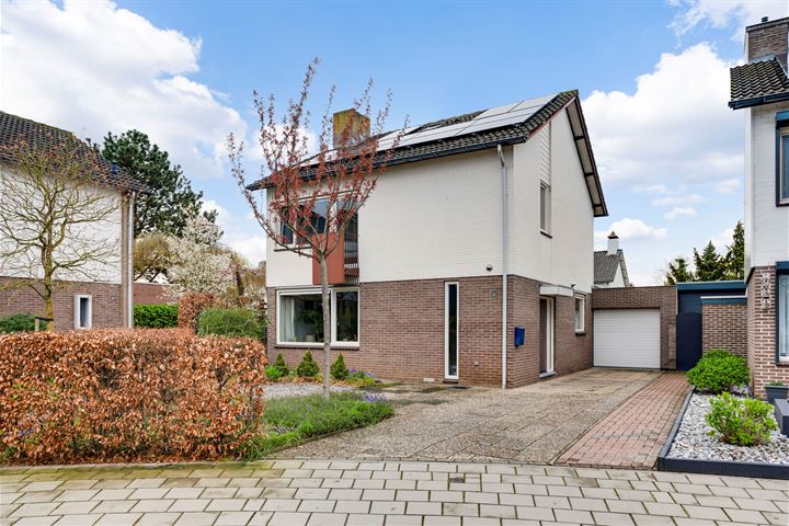 Kasteel Frymersonstraat 20 in Roermond foto