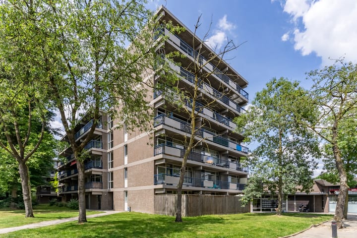 Kastelenplein 100 in Eindhoven foto