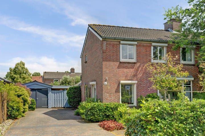 Keizer Hendrikstraat 52 in Zevenaar foto