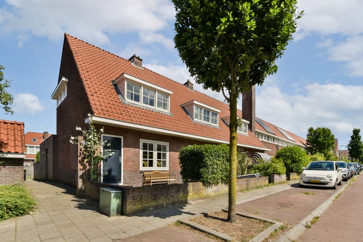 Keizer Ottostraat 66 in Bussum foto