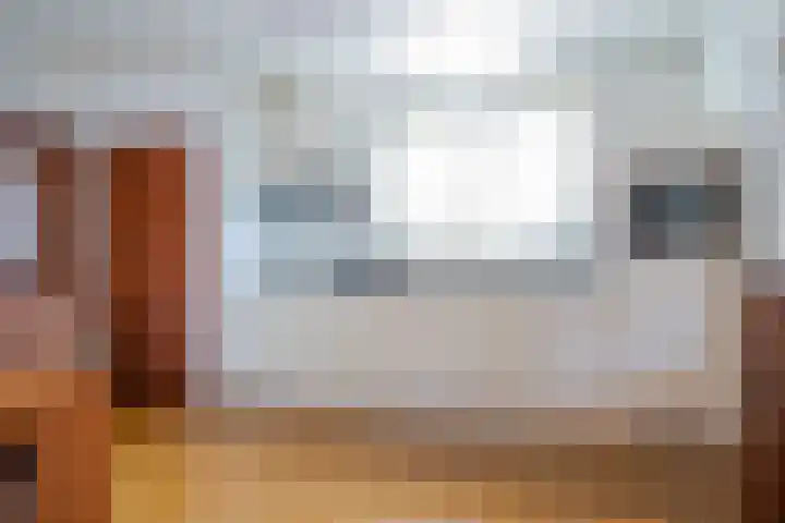 Kemp 10 Horn thumbnail 4