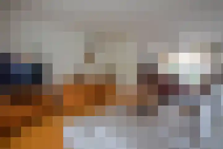 Kemp 10 Horn thumbnail 9