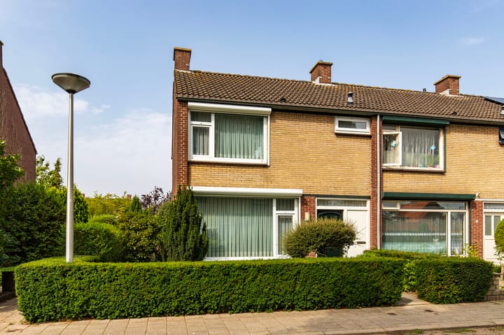 Kennedylaan 45 in Ossendrecht foto