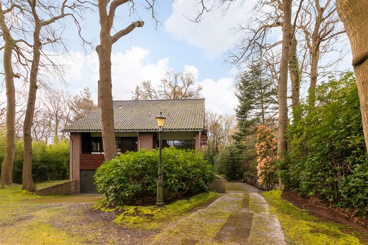 Kerkelaan 9 in Bergen (NH) foto