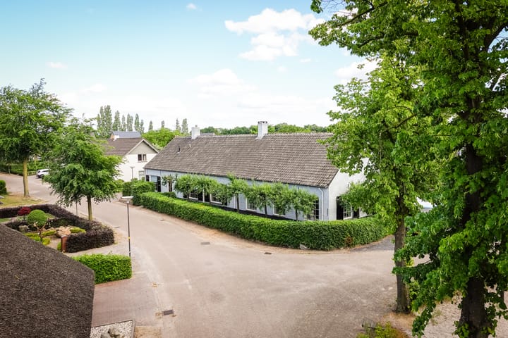 Kerkeneind 34 in Casteren foto