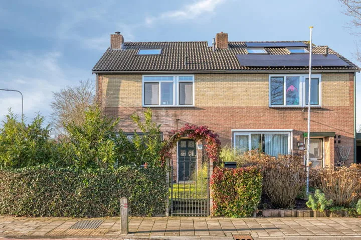 Kerkerinklaan 15 in Santpoort-Noord