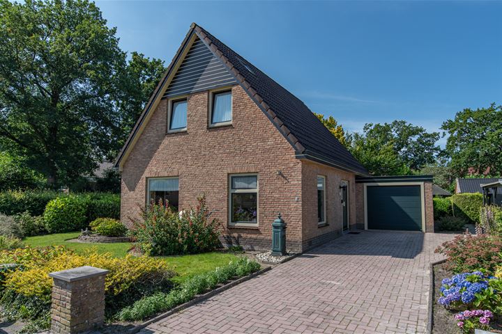 Foto van woning Kerkhoflaan 1, Sintjohannesga