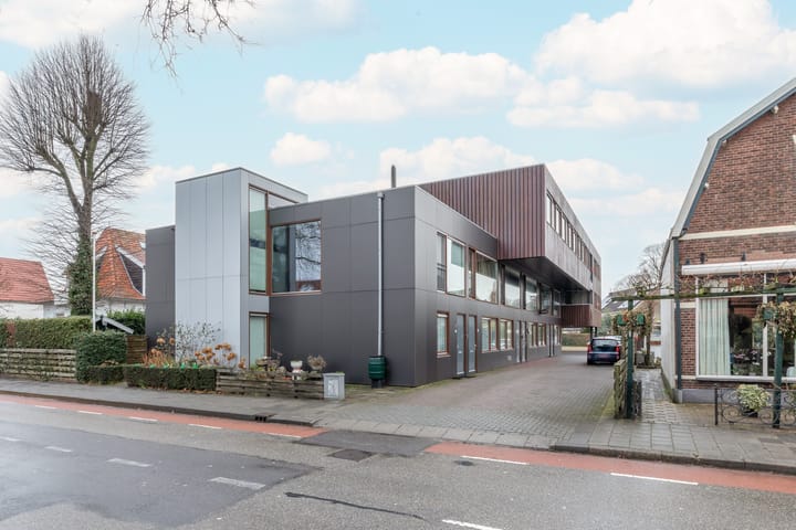 Kerklaan 20-ap09 in Kortenhoef