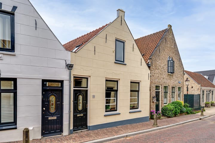 Kerkplein 3 in Moordrecht foto