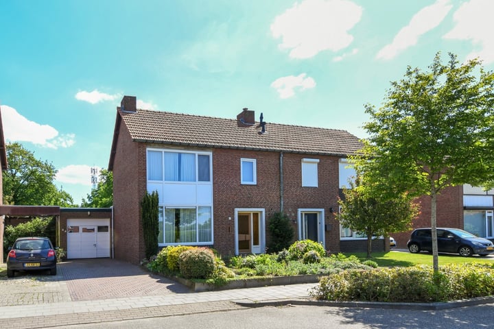 Kerkstraat 19 in Baexem foto