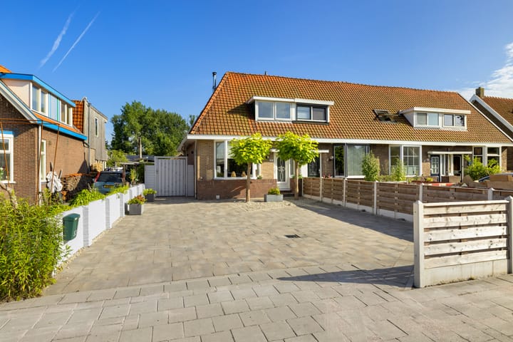 Kerkstraat 53 in Oostzaan foto