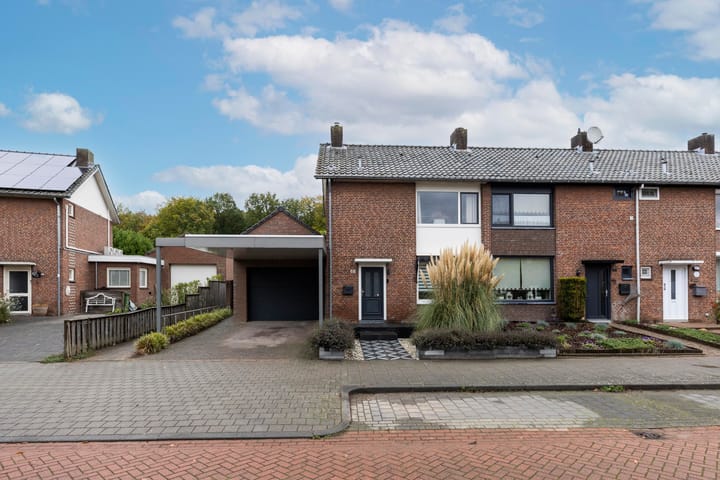Kerktorenstraat 68 in Veldhoven foto