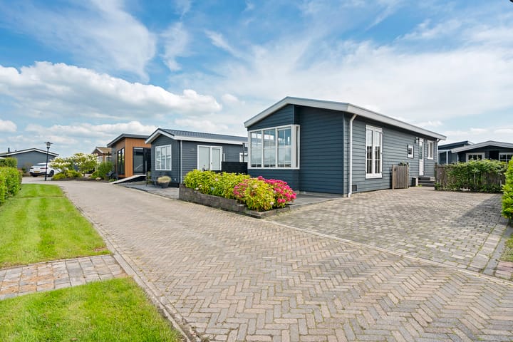 Kerkweg 35R-29 in Giethoorn foto