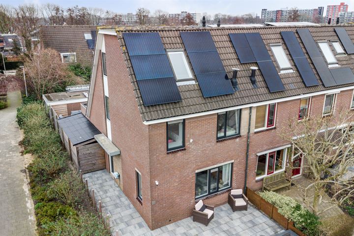 Kerkweg-West 12 in Waddinxveen foto