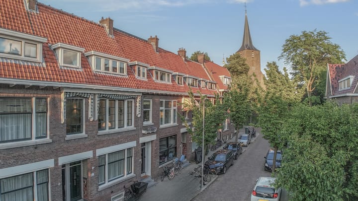 Kerstant van den Bergelaan 10B in Rotterdam foto