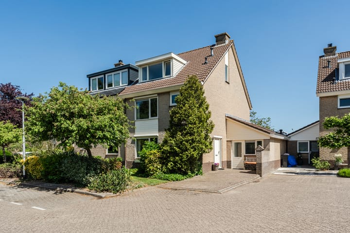 Kervelhof 54 in Voorhout foto