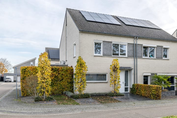 Ketelbuter 1 in Nuth foto