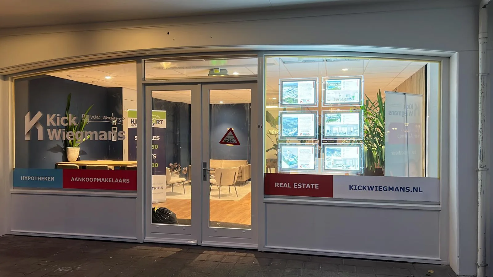 Team foto van Kick Wiegmans Makelaars