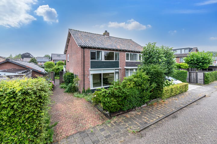 Kievitlaan 16 in Hoevelaken foto