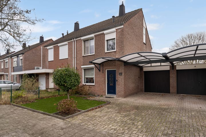 Kievitlaan 39 in Weert foto